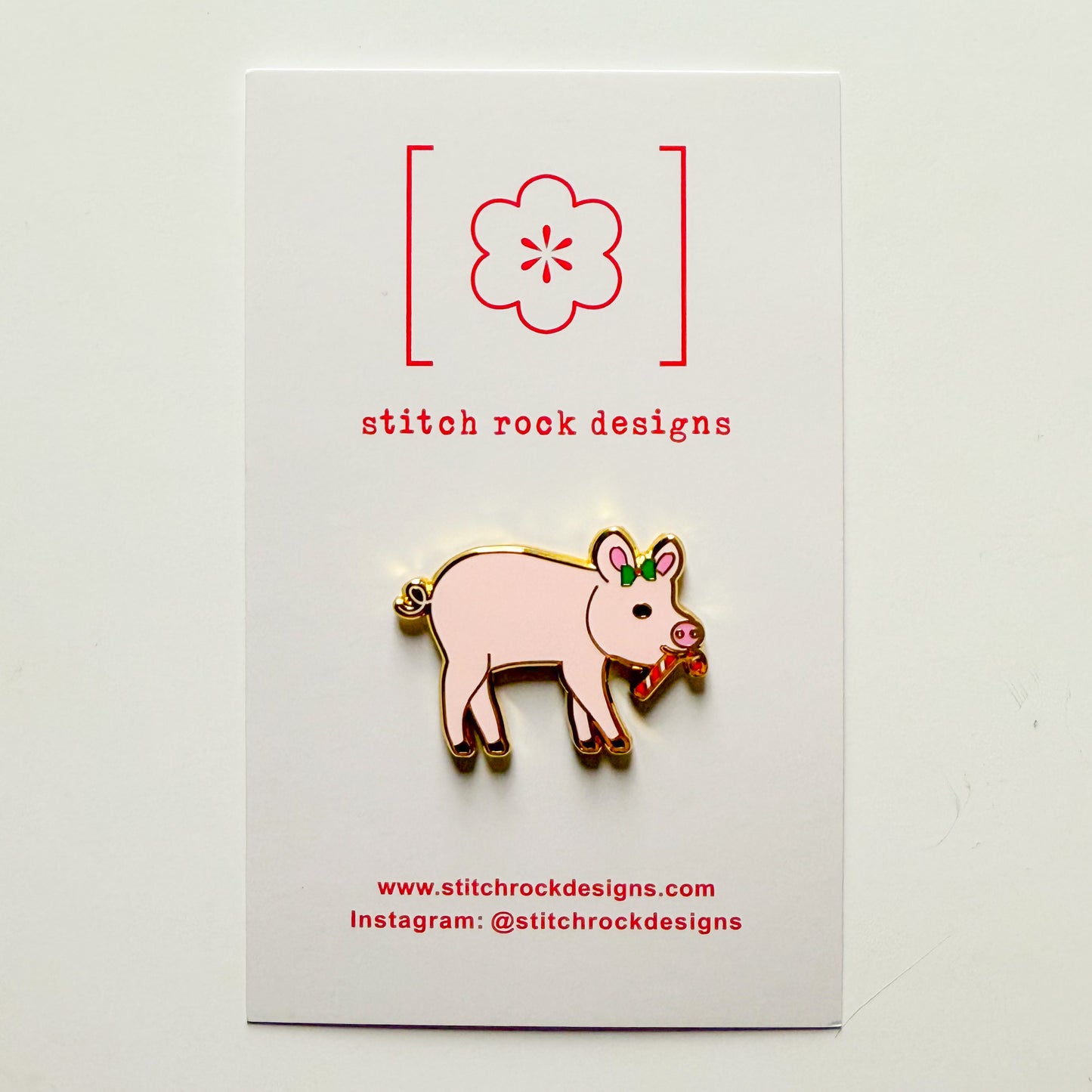 Petunia the Pig Needle Minder